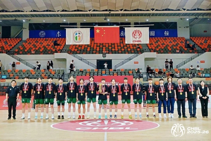 长春著名中学女篮夺冠,直通全国总决赛|总冠军|中国女篮|校园|篮球|北区_新浪体育_新浪新闻